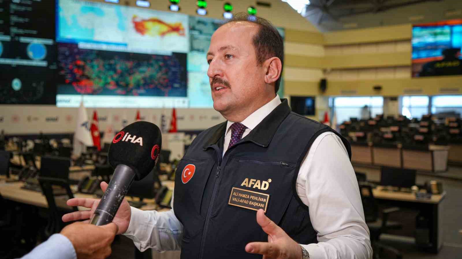 afad-baskani-pehlivan-afet-ve-acil-durum-yonetim-merkezi-nde-150-binin-uzerinde-kameraya-baglanabiliyoruz