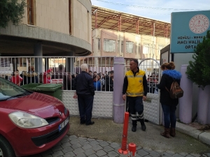 Hayır Amaçlı Dağıtılan Keklerden 11 Öğrenci Hastanelik Oldu