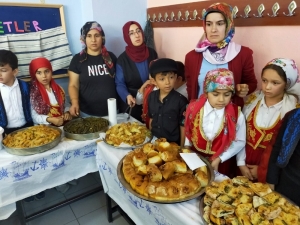 Kocaeli’de Mancarlı Pideli Yerli Malı Haftası Kutlaması