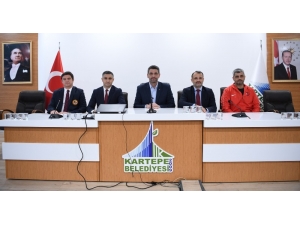 Kartepe’de Karate Şampiyonası Başladı