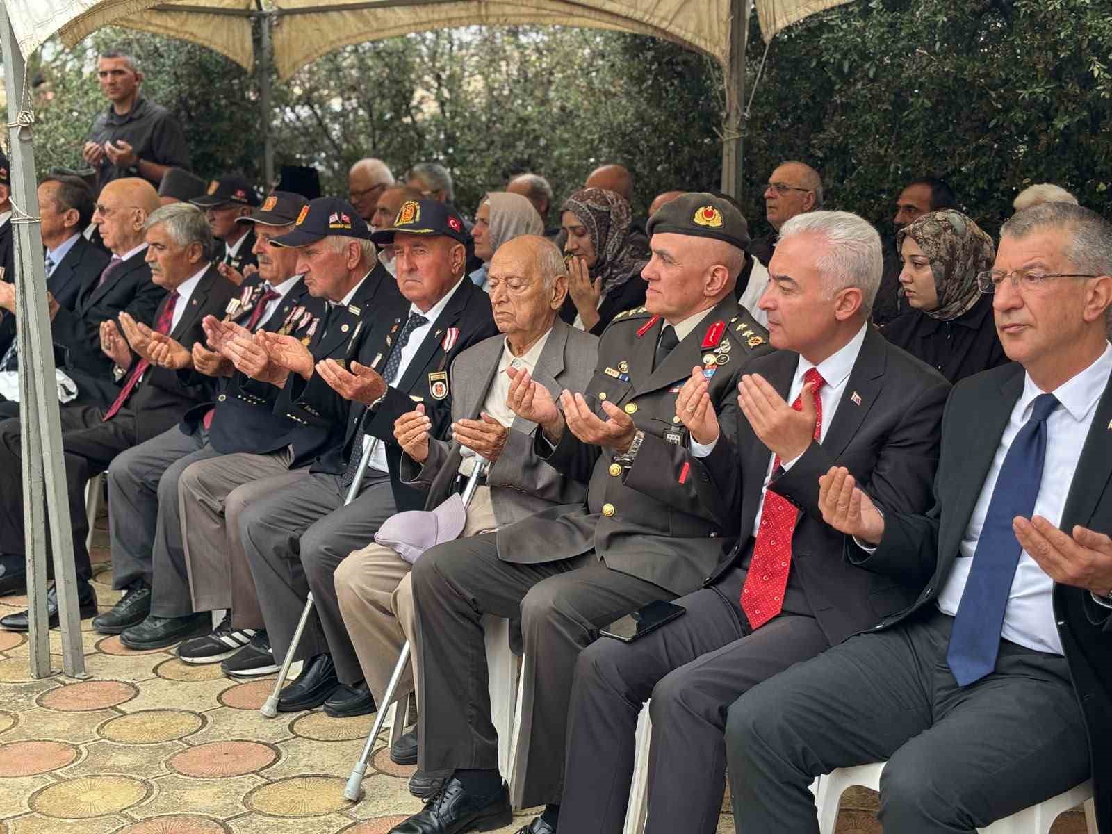 pancarkoy-sehitleri-45-yilinda-torenle-anildi