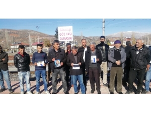 Demiryolunda Meydana Gelen Ölümlü Kazanın Olduğu Noktaya Alt Geçit Yapılması İsteniyor