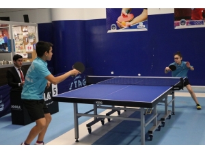 Hafta Sonu Masa Tenisi Heyecanı