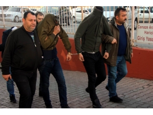 Kombi Ve Kalorifer Peteği Hırsızları Yakalandı