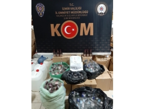 İzmir’de Kaçakçılık Operasyonları: 4 Kişi Gözaltında