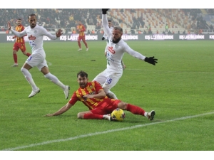 Süper Lig: Yeni Malatyaspor: 0 - Çaykur Rizespor: 2 (Maç Sonucu)