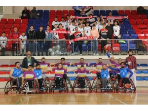 Amatör Takımların Sosyal Sorumluluk Paslaşması