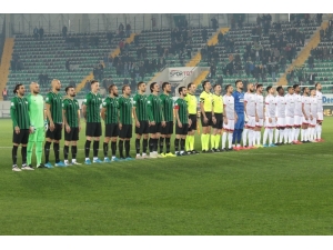 Tff 1. Lig: Akhisarpor: 0 - Boluspor: 0