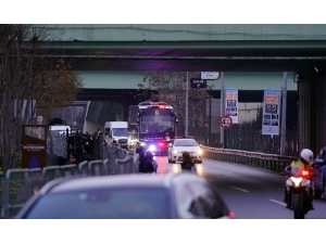 Derbi Öncesi Takım Otobüsleri Stada Ulaştı