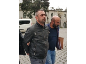 Okul Müdürünü Silahla Ağır Yaralayan Şahıs Tutuklandı