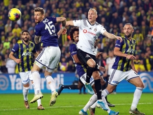 Süper Lig: Fenerbahçe: 3 - Beşiktaş: 1 (Maç Sonucu)