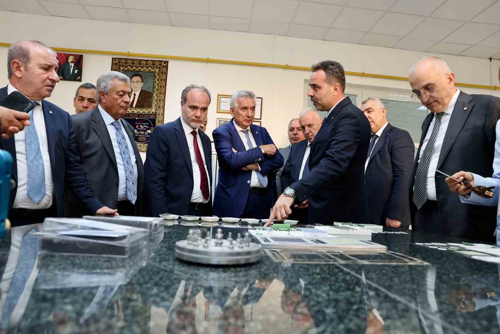 nigde-omer-halisdemir-universitesi-istanbul-sanayi-odasi-uyelerini-agirladi