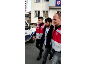 Cezaevi Firarisinin İkiz Kardeş Oyununu Polis Bozdu