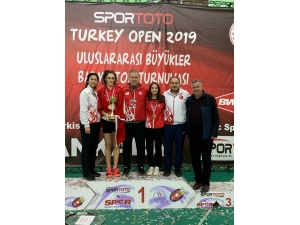 Olimpiyat Yolunda Önemli Madalya