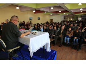 Şair-yazar Şükrü Erbaş Vanlı Okurlarıyla Buluştu