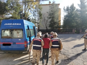 Siirt’te Sosyal Medya Üzerinden Terör Propagandası Yapan 2 Kişi Gözaltına Alındı