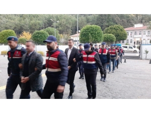 Antalya’da Suç Örgütü Operasyonu: 8 Gözaltı