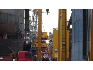 Tuzla’da Korkutan Gemi Yangını