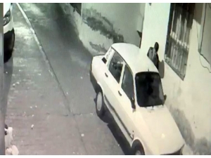 Cezaevi Firarisi Çaldığı Otomobilde Uyuşturucuyla Yakalandı