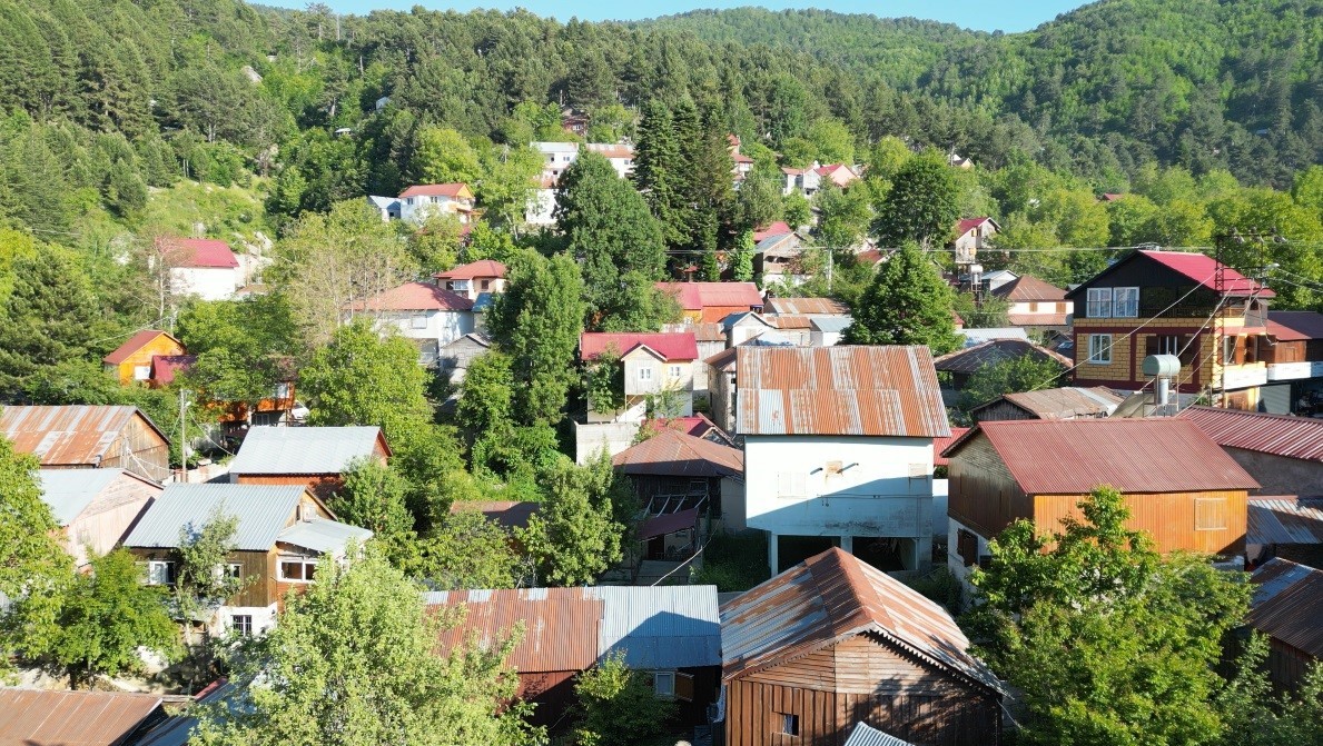 amanoslarin-eteklerindeki-zorkun-yaylasi-yazin-vazgecilmezi-oldu