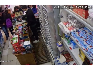 Ağabeyi Perdeledi Kardeşi Çaldı