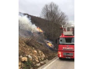 Rüzgar Ve Fırtınadan 11 İlçede, 22 Farklı Noktada Yangın Çıkmış