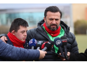 Bülent Uygun: "İçerideki Tüm Maçları Kazanmalıyız"