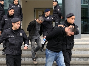 Bursa’da Narkotik Operasyonu: 5 Şüpheli Adliyede