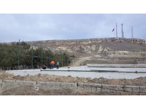 Devrekani Stadyumunda Rehabilitasyon Çalışmaları Sürüyor