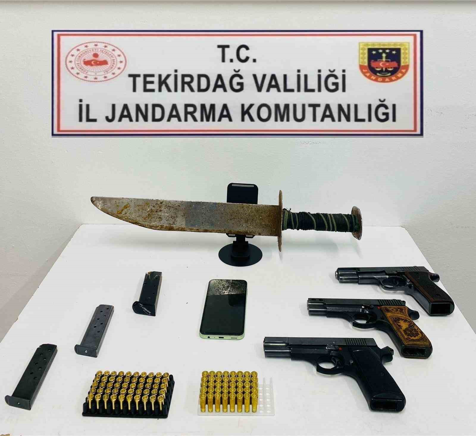 tekirdag-da-bir-ayda-215-supheliye-operasyon