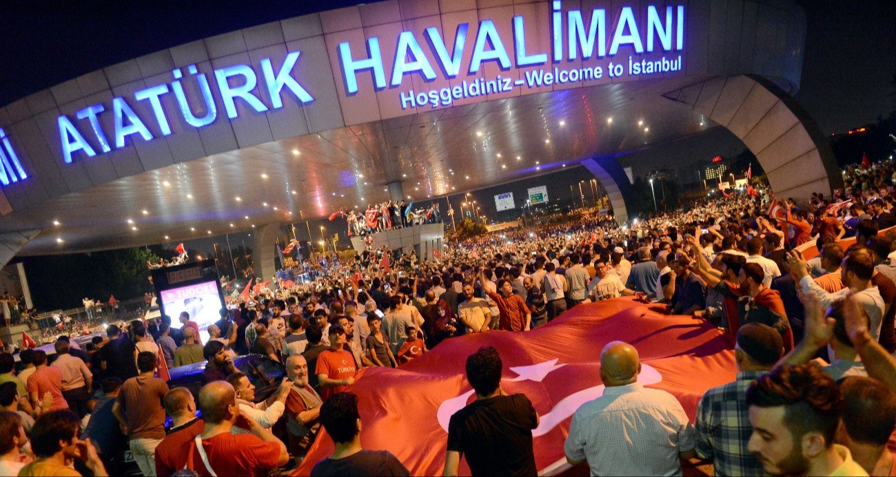 feto-nun-15-temmuz-daki-darbe-kontrolu-ortaya-cikti