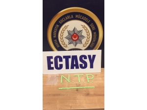 Bursa’da Uyuşturucu Operasyonu: 3 Tutuklama