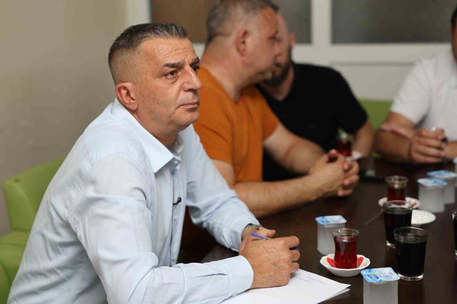 sehzadeler-de-hizmetin-nabzi-santiyede-tutuldu