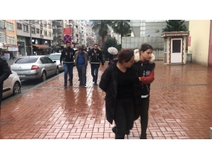 Masaj Salonunda Fuhuşa Polis Baskını: 3 Gözaltı