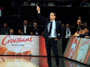 Thy Euroleague: Anadolu Efes: 99 - Maccabi Fox Tel Aviv: 79