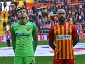 Lung Ve Aymen Trabzonspor Maçında Yok