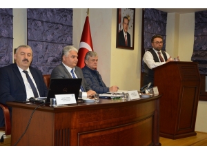 Rize Ticaret Borsası Başkanı Mehmet Erdoğan: "Çay Çarşısı Rize’nin Yüz Akı Olacak"