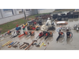 Hırsızlık Yapan 2 Kişi Tutuklandı