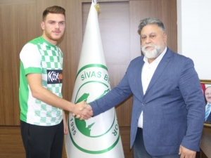 Sivas Belediyespor, Yalçın Eycan Kaya Transfer Etti
