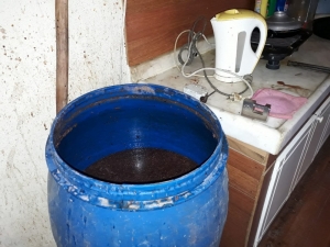 Polisten Kaçak İçki Üretimi Yapanlara Baskın