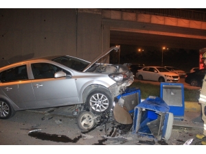 Bağcılar’da Alkollü Sürücü Park Halindeki Motosikleti Ezdi