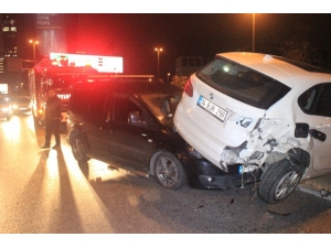 Alkollü Sürücü Kaza Yaptı:1 Yaralı