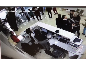 Eski Süper Lig Kalecisi Hastanede Dehşet Saçtı