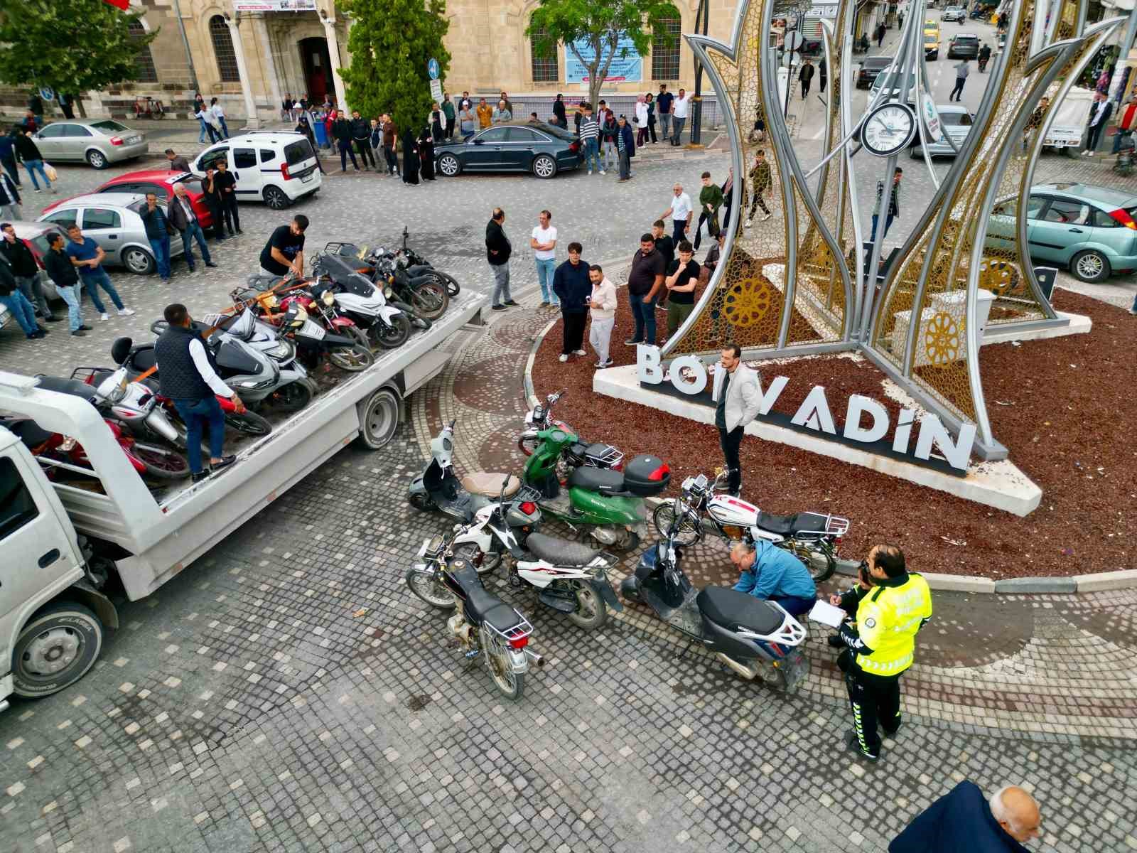 polis-denetiminde-52-motosiklet-trafikten-men-edildi