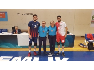 Turgutlu Belediye Erkek Voleybol 2. Oldu