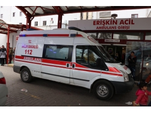 İki Kişiyi Öldüren Ve Polis Memurunu Yaralayan Zanlı Hastaneye Sevk Edildi