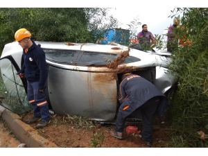 Otomobilde Sıkışan Şahsı Afad Kurtardı