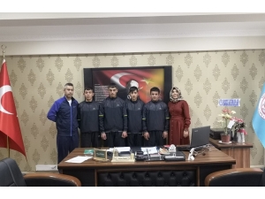 Yıldızeli, Güreşte Nefes Kesti