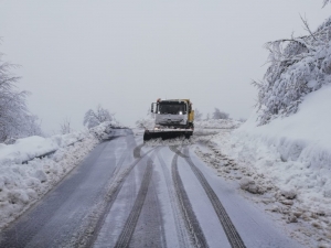 Kartepe Belediyesi’nden Yeniyılda Kar Mesaisi