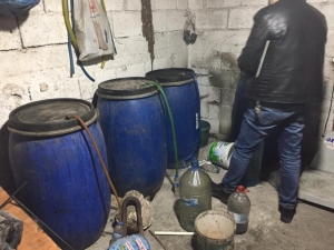 Tarsus’ta Kaçak İçki Operasyonu